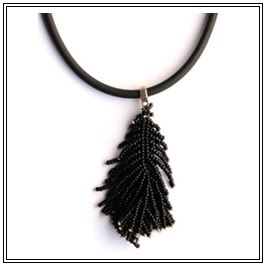 Cr&eacute;ation d'un bijou en perles