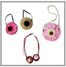 Apprendre &agrave; coudre en s'amusant! R&eacute;aliser un sac, un sachet-senteur pour placer de la lavande, du potpourri ou un collier original.